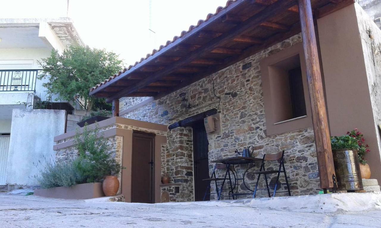 Areti'S Traditional House Apollona エクステリア 写真